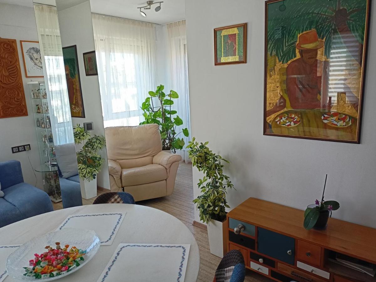 Bright Apartment At A Great Location Σόφια Εξωτερικό φωτογραφία